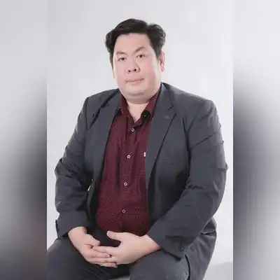 邓梧榕